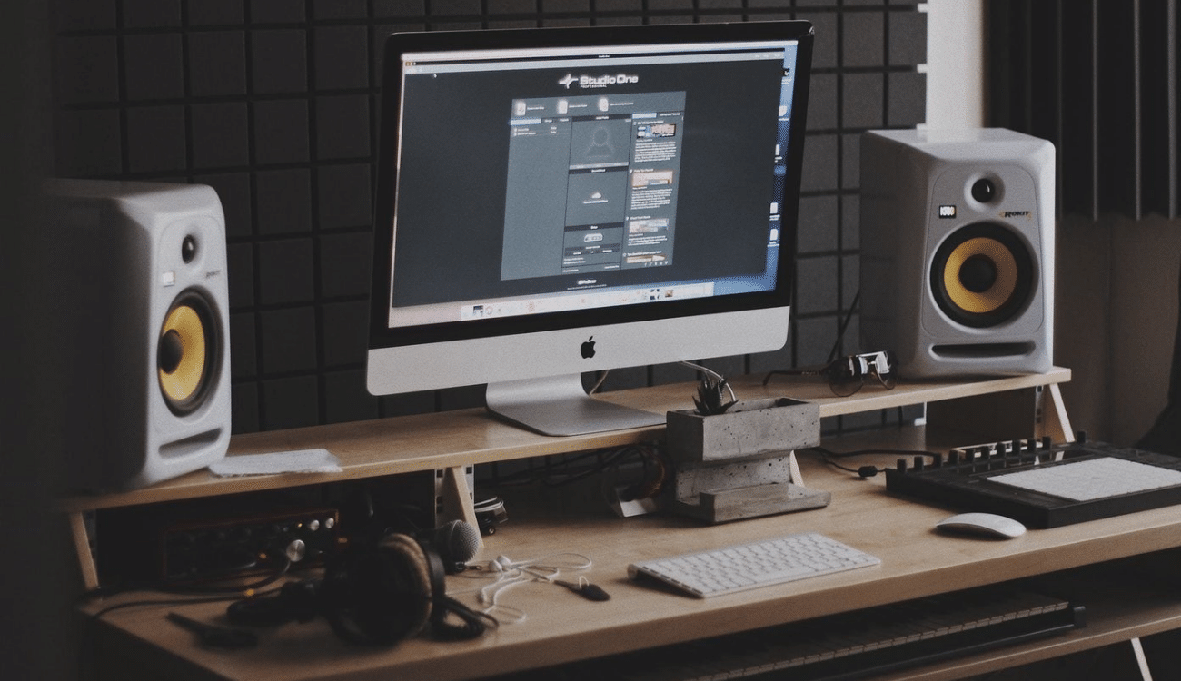 Best Computer Speakers Under 100 2023 [Reviews]