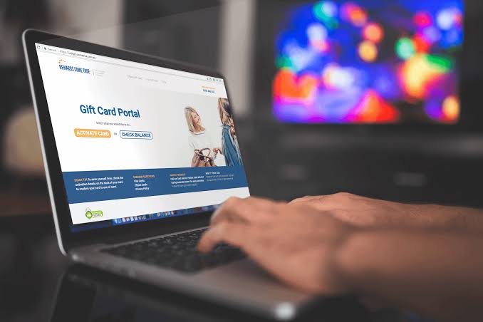 How to use visa gift card on amazon