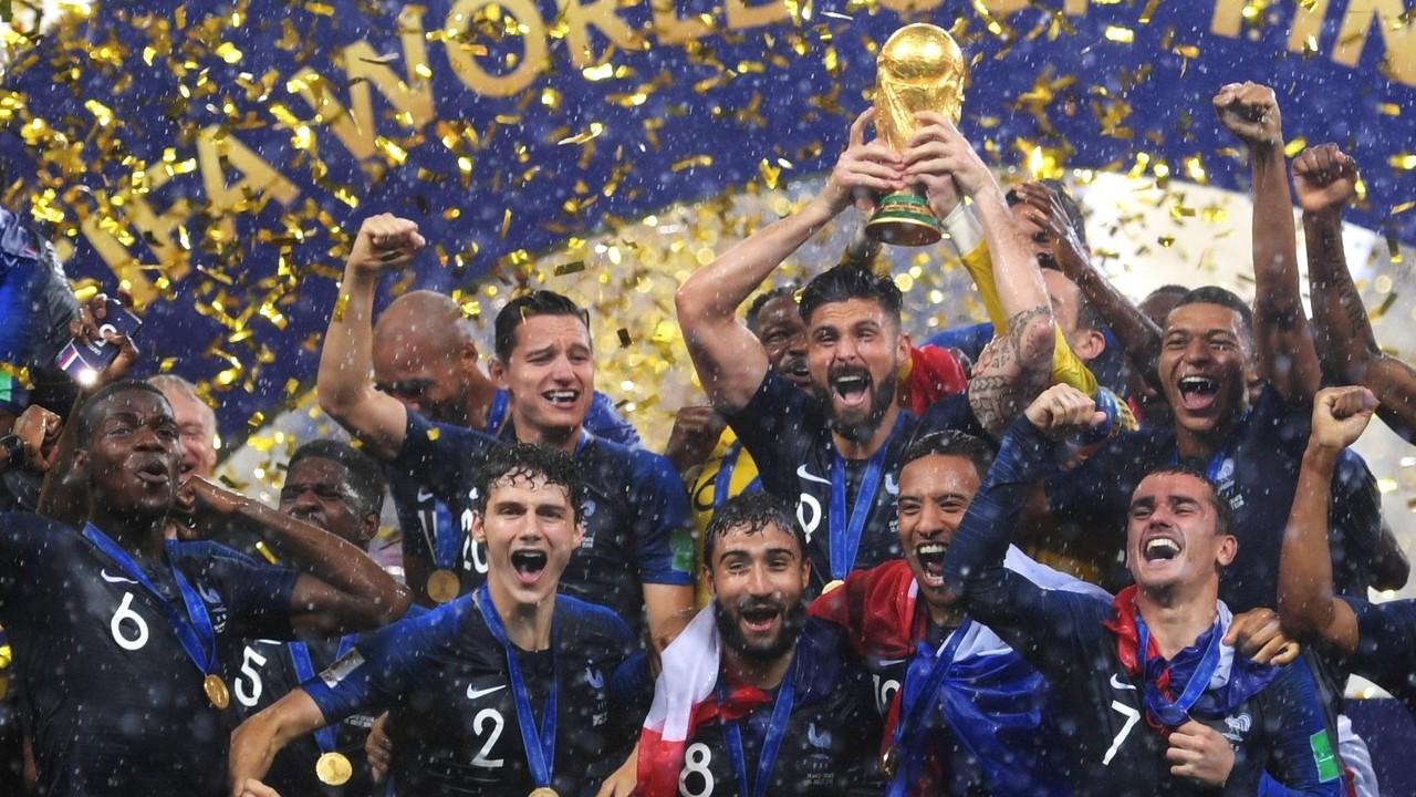 World Cup 2022 will be a little different and this article explains what to expect and the team bookies and backing to win.