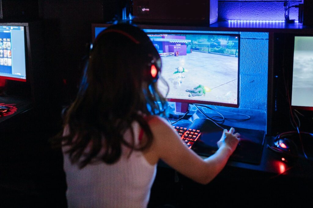 A person playing a video game Description automatically generated